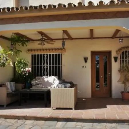 Holiday Calle Traina *
