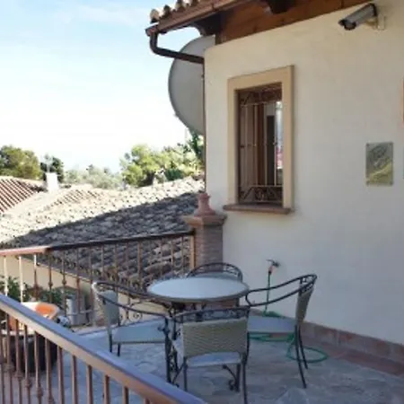 Holiday Calle Traina Holiday home *